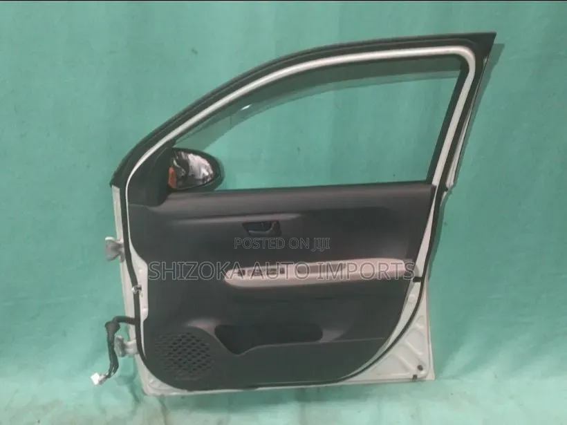 F Door Assy Rh Toyota Passo M700a 2022
