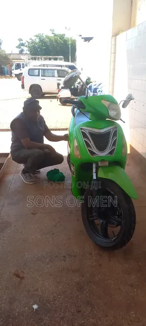 Motorcycle 2018 Green