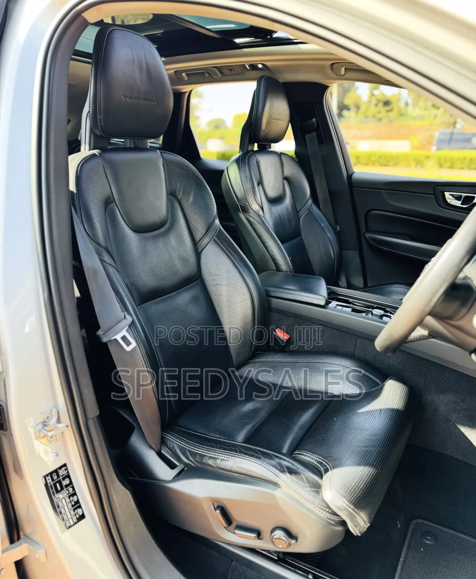 Volvo XC60 2017 Silver
