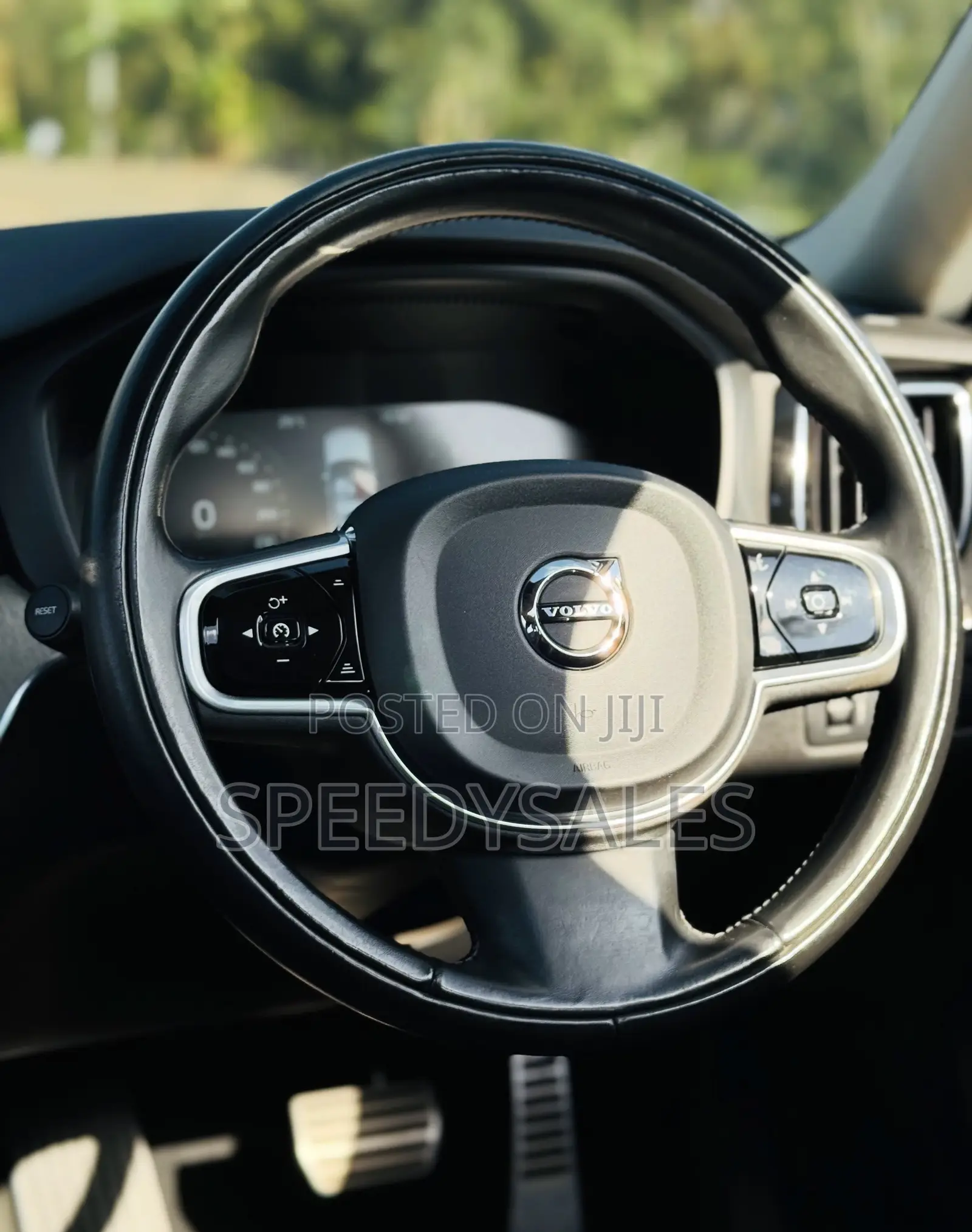 Volvo XC60 2017 Silver