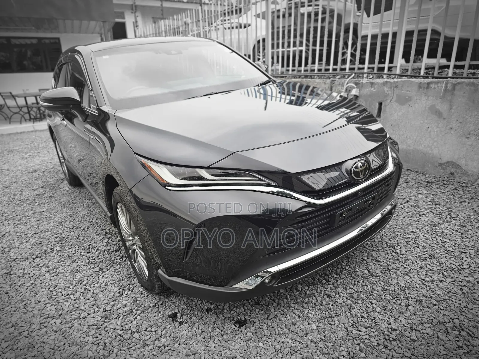 Toyota Harrier 2020 Black
