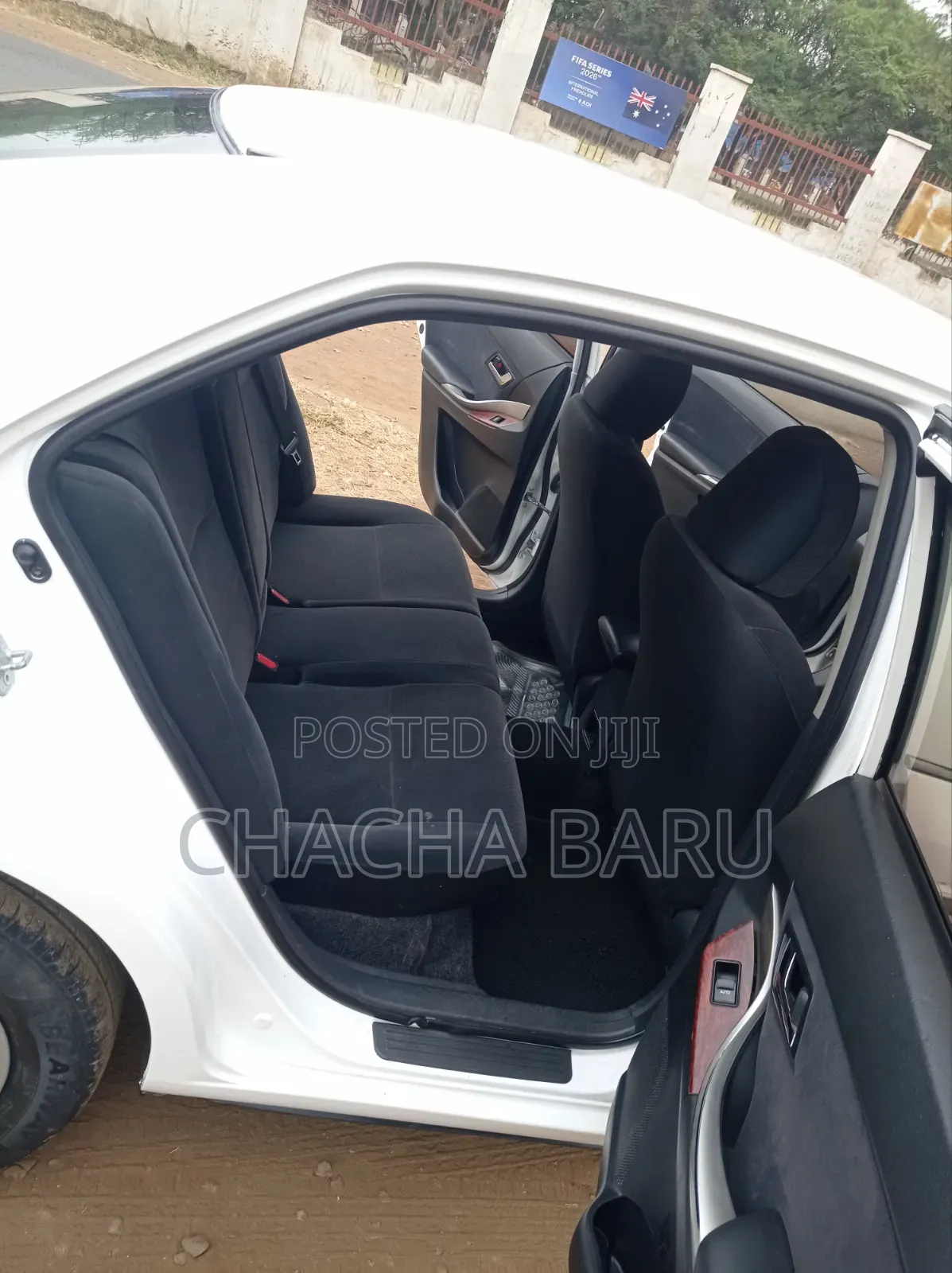 Toyota Premio 1.8 FWD 2011 Pearl