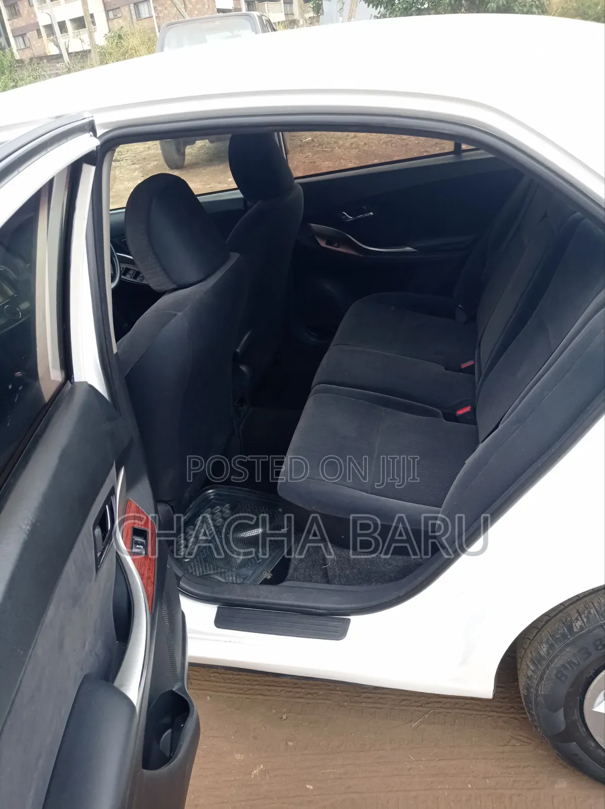 Toyota Premio 1.8 FWD 2011 Pearl