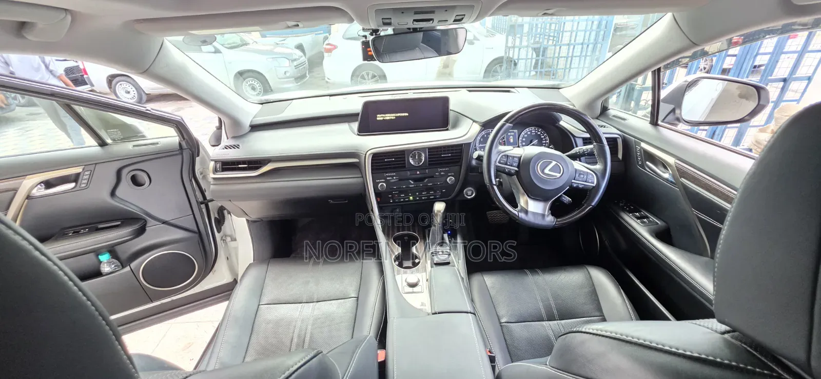 Lexus RX 2020 Off white