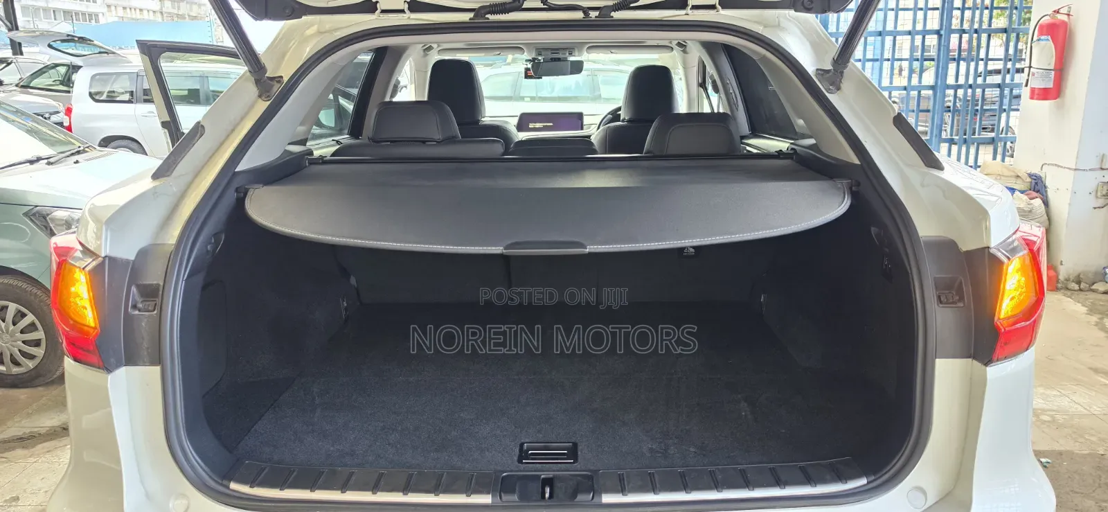 Lexus RX 2020 Off white