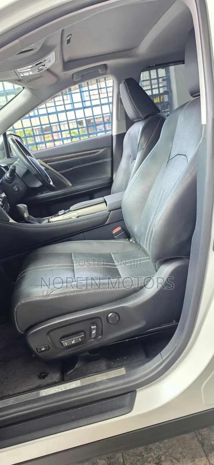 Lexus RX 2020 Off white