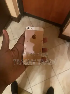Apple iPhone SE 64 GB Pink