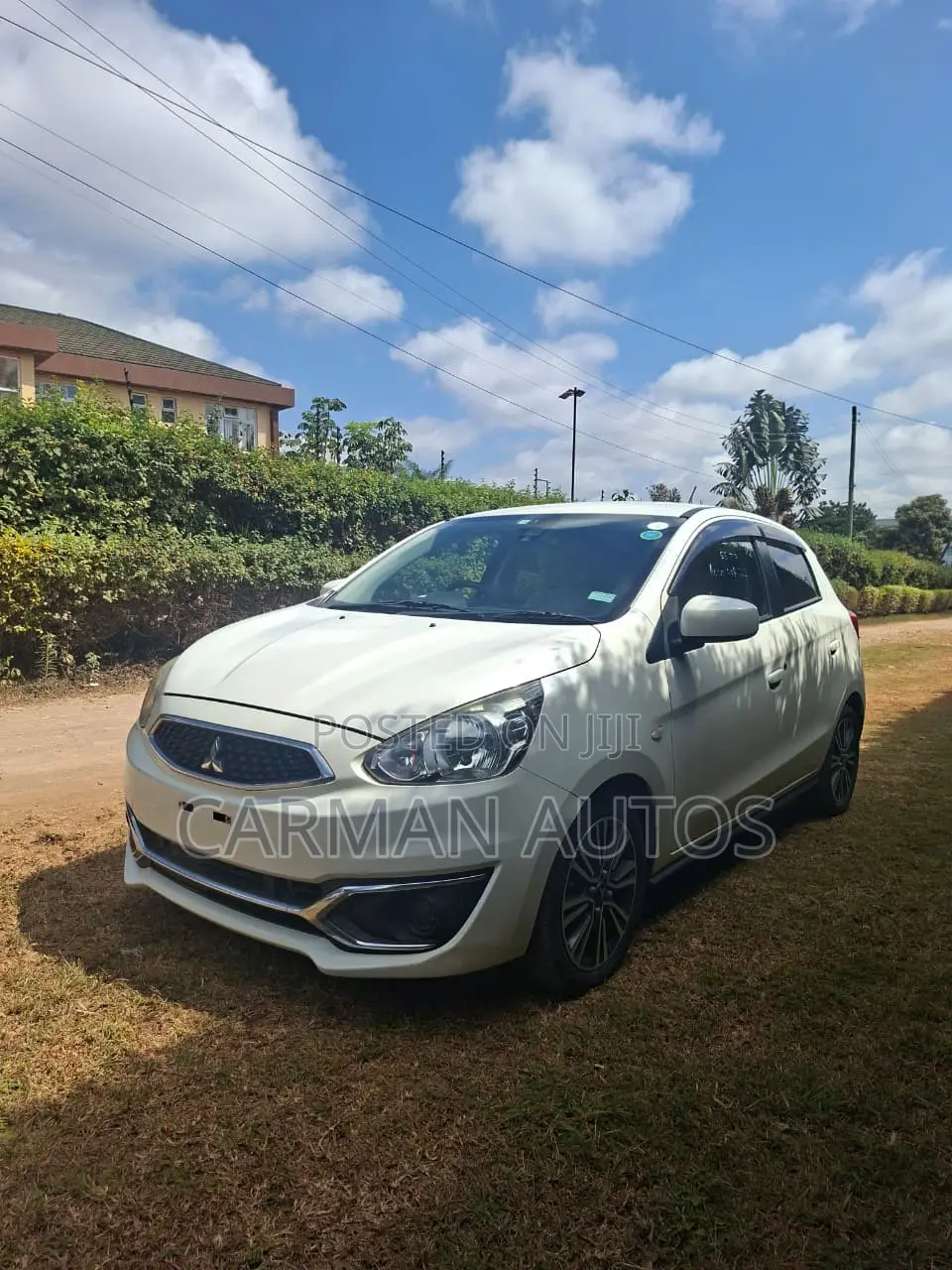 Mitsubishi Mirage 2017 White