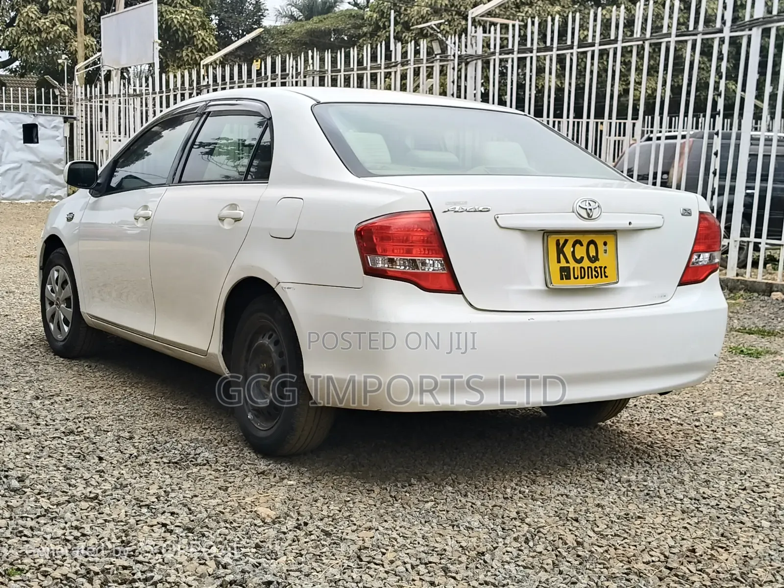Toyota Axio 1.5 X 2WD 2011 White
