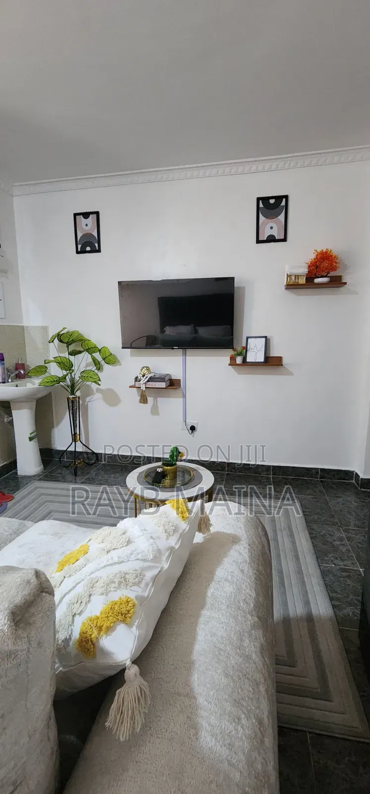Rayna Homes Airbnb's