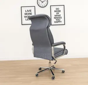 Office Chair : PU Leather Executive Office Chair - Swivel