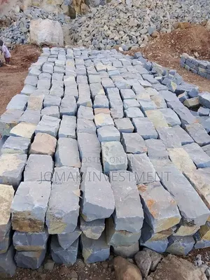 Machine Cut Stones and Foundation