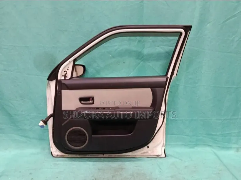 F Door Assy Rh Mazda Verisa Dc5w 2011