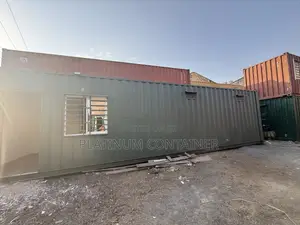 40ft Storage and Office With a Toilet