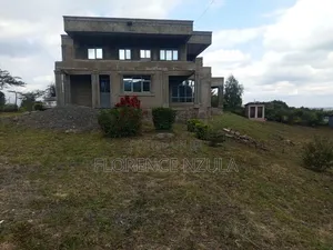 6bdrm Mansion in St Patrick School, Kiserian for sale