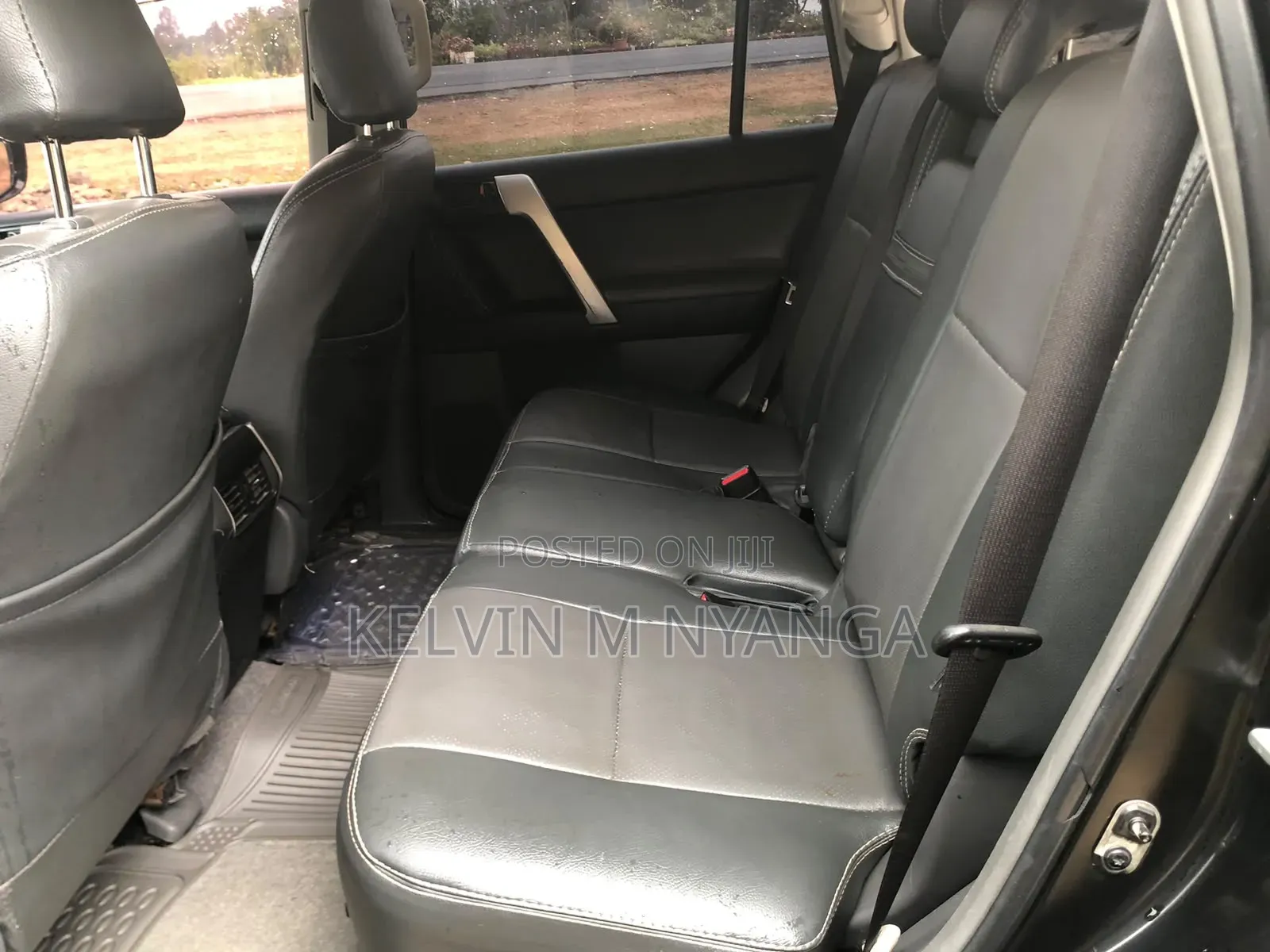 Toyota Land Cruiser Prado 2.7 i 2011 Black