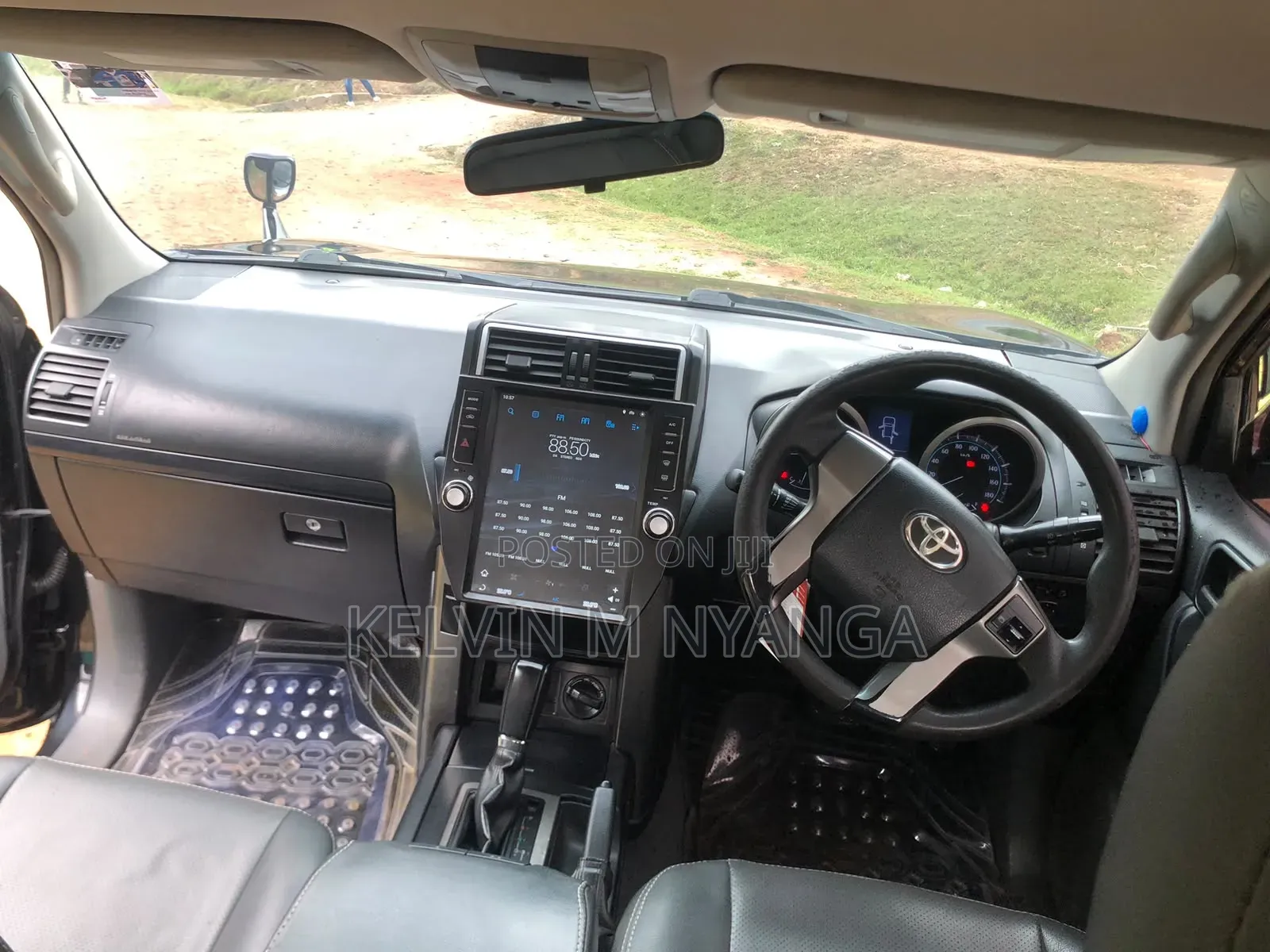Toyota Land Cruiser Prado 2.7 i 2011 Black