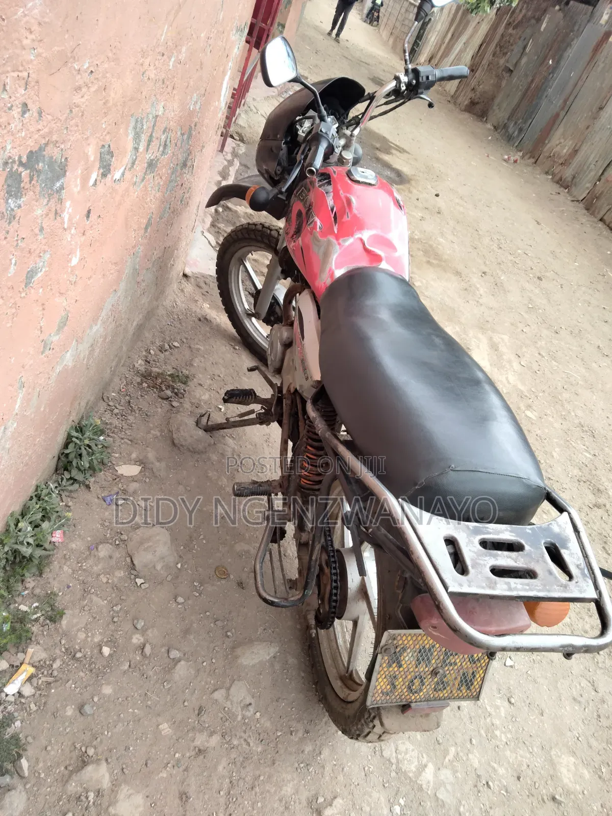 Bajaj Boxer 2016 Red