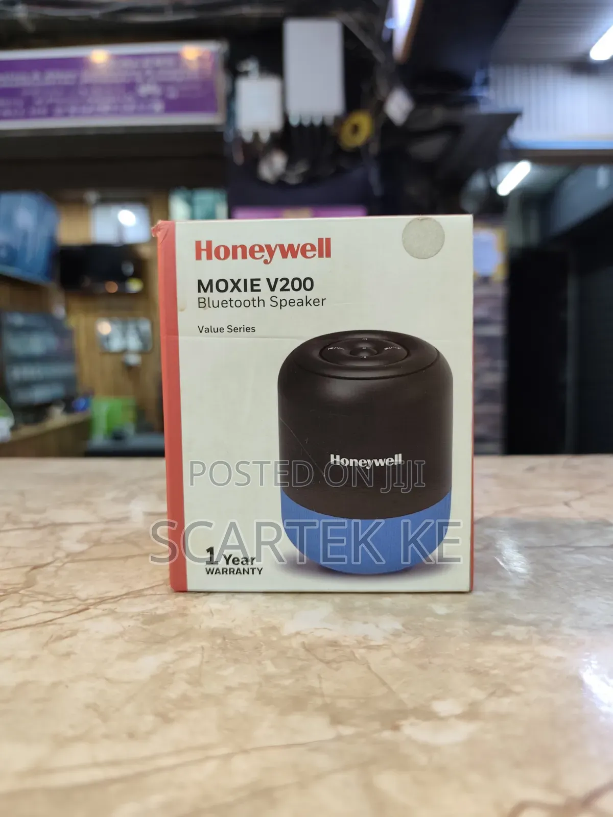 Honeywell Moxie V200 Bluetooth Speaker