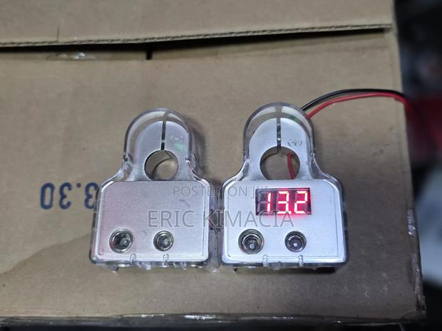 Battery Terminals With Indicator