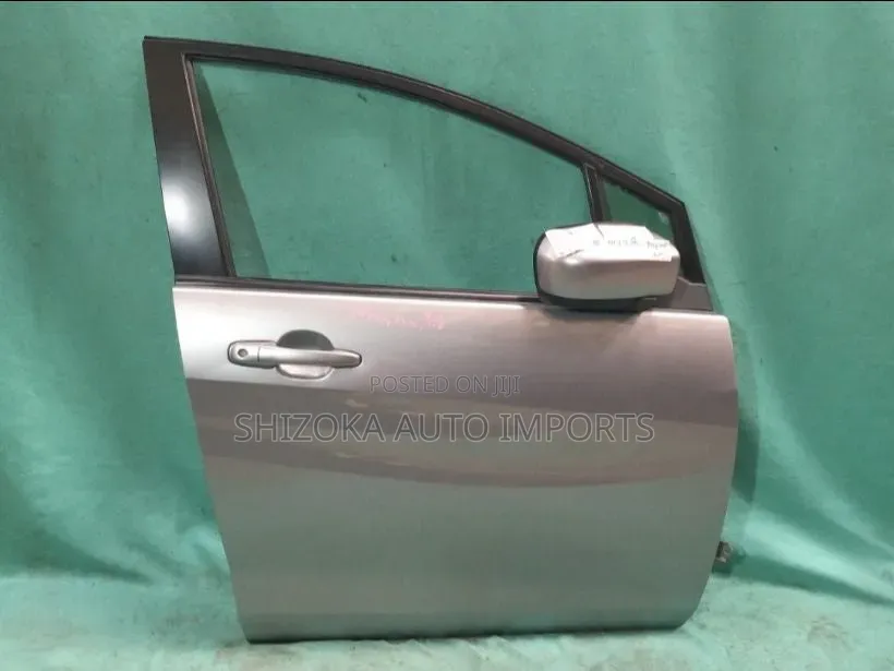 F Door Assy Rh Mazda Premacy Cwefw 2011