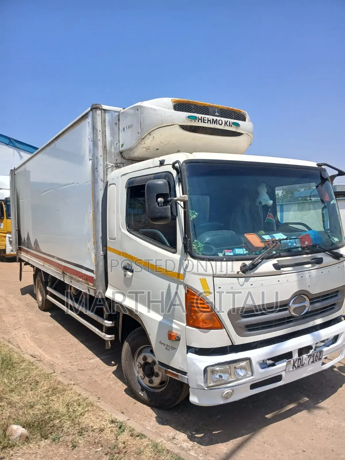 HINO 500 Lorry 2015 White