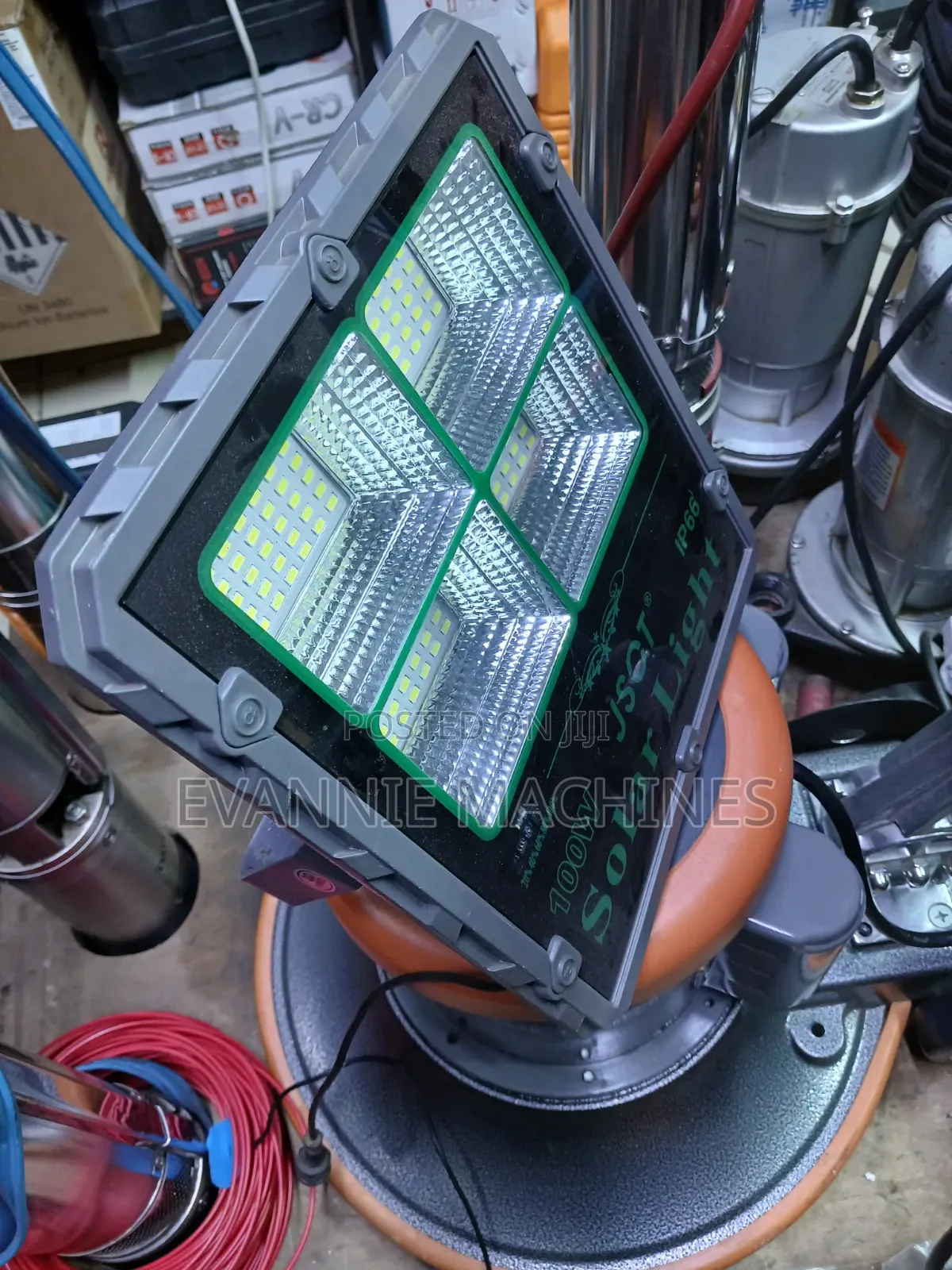 100W Solar Floodlight