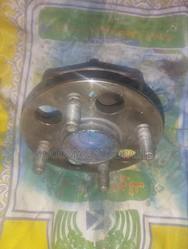 Axio 2wd Rear Hub - thumbnail 2