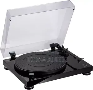 Audio-Technica LPW50BTRW Wireless Belt-Drive Turntable.