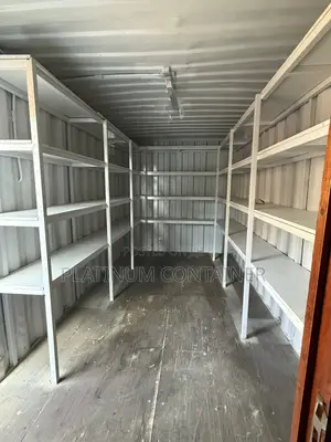 20ft Container With Shelving