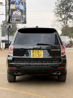 Subaru Forester 2010 Black