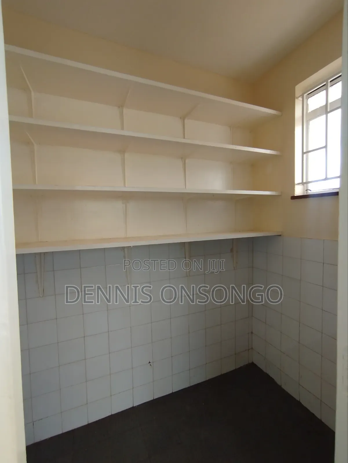 4bdrm House in Mountain View Estate for rent