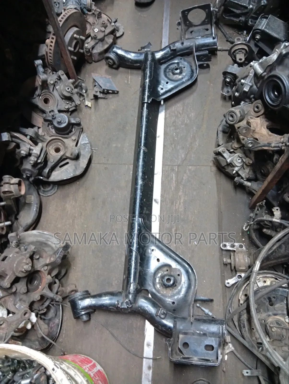 Nissan Note E12 Axle Beam