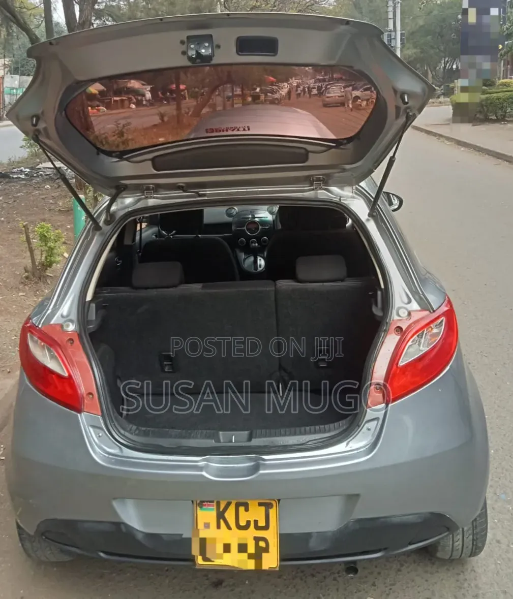 Mazda Demio 2008 Silver