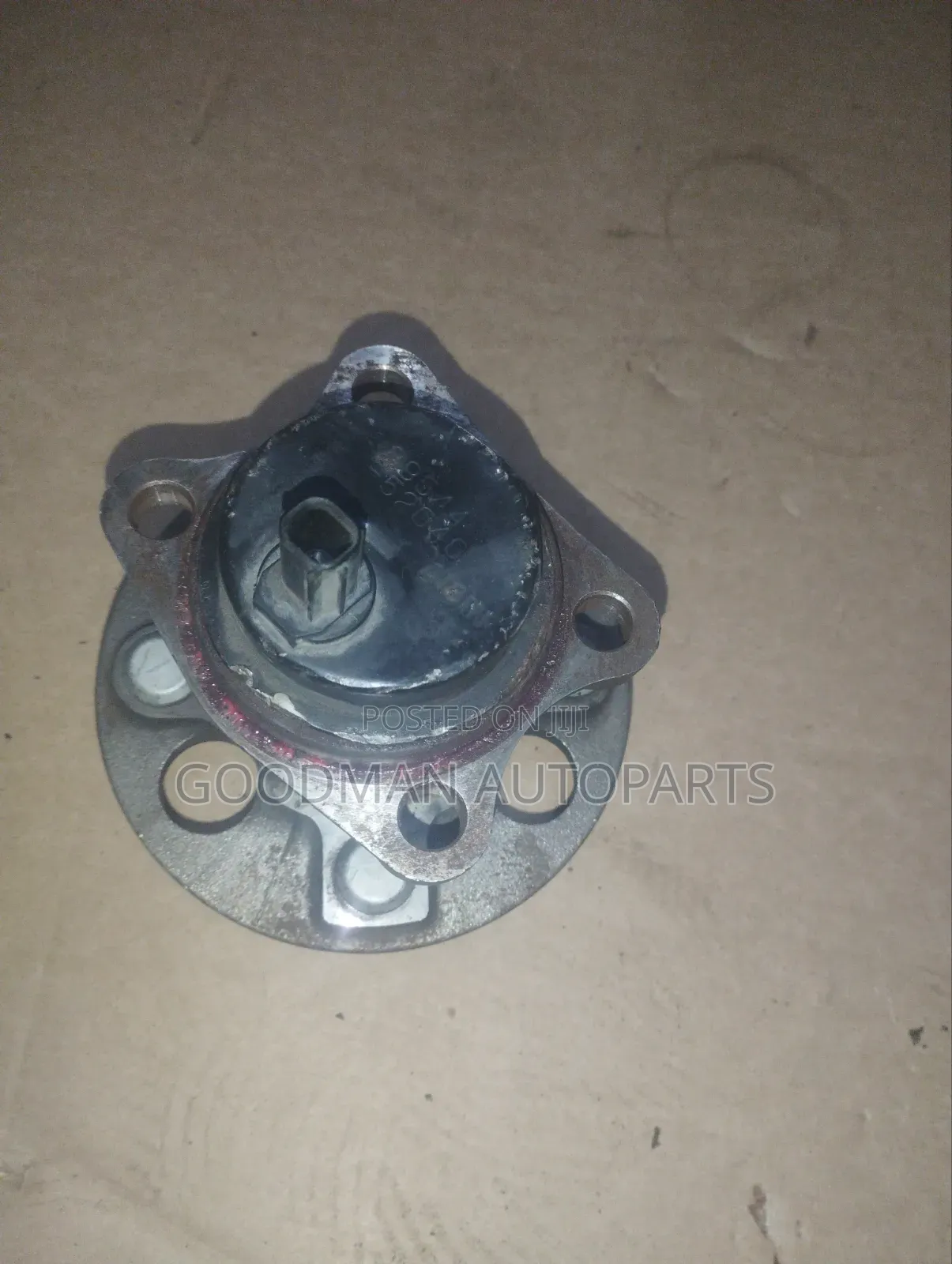 Vitz Jewela 2wd Rear Hub