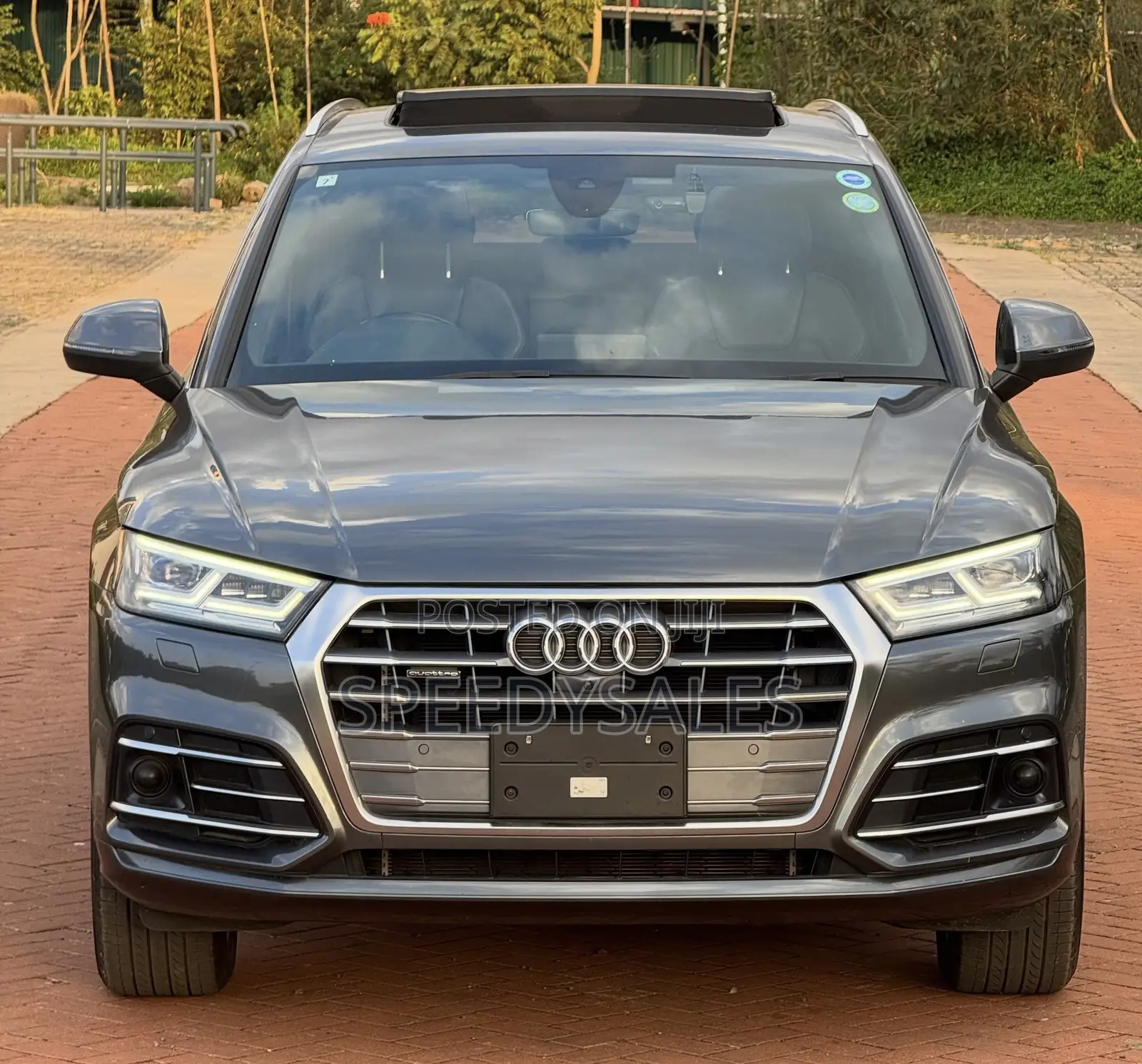 Audi Q5 2.0T Premium AWD quattro 2019 Gray