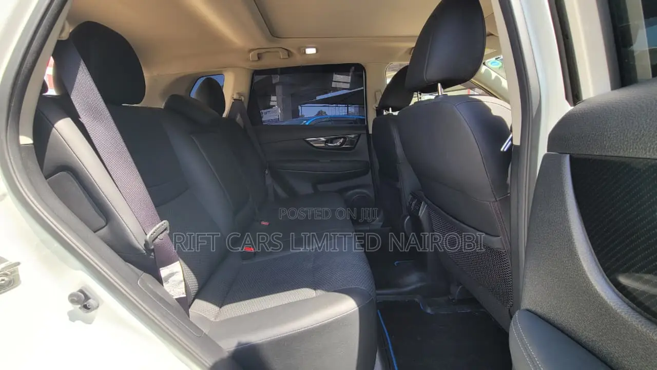 Nissan X-Trail 2.5 Petrol AWD 2019 White