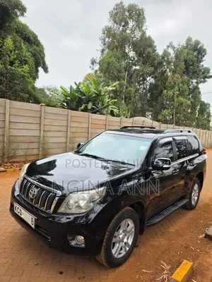 Toyota Land Cruiser Prado 2011 Black