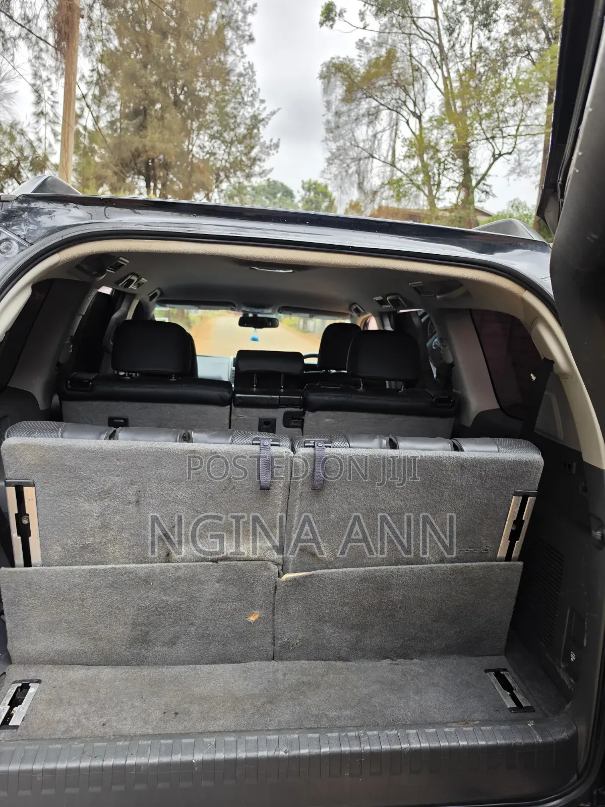 Toyota Land Cruiser Prado 2011 Black