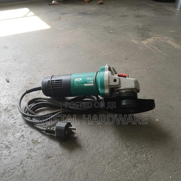 DCA 4.5-Inch Angle Grinder Small