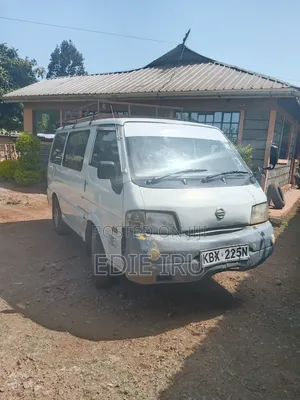 Nissan Vanette 2005 White