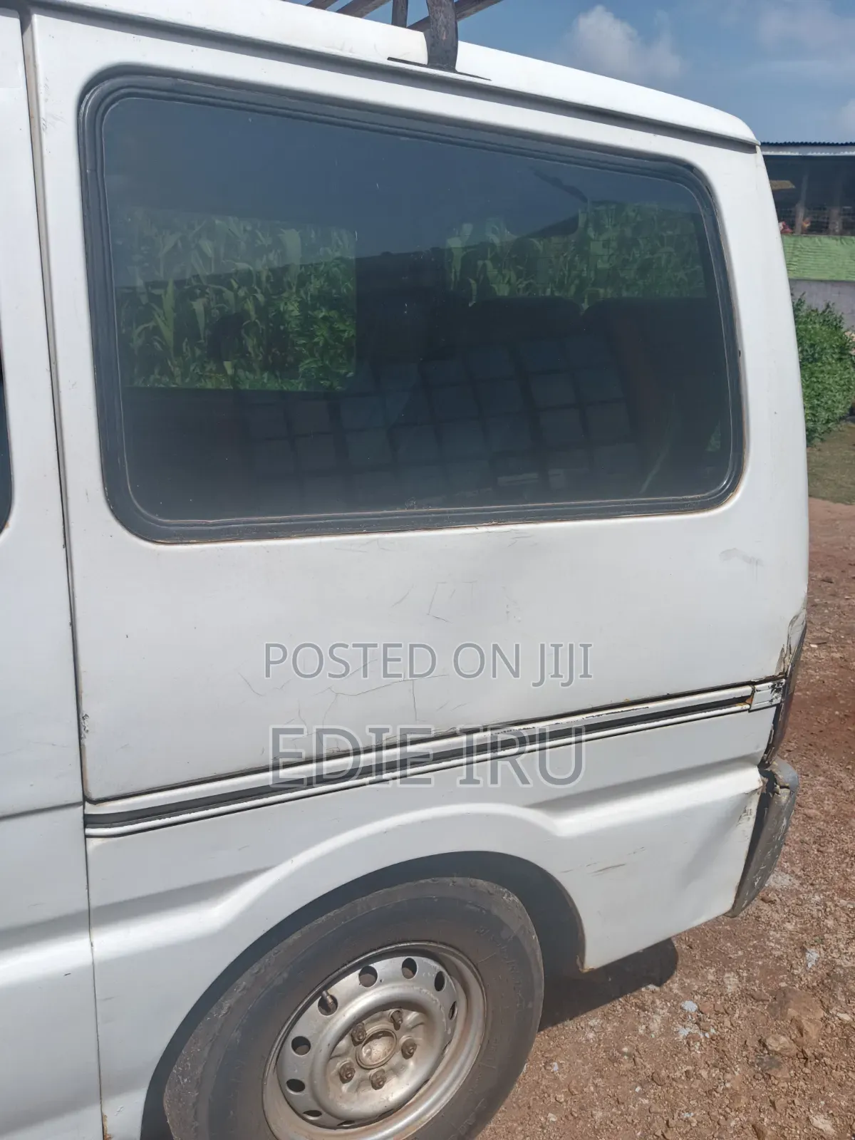Nissan Vanette 2005 White