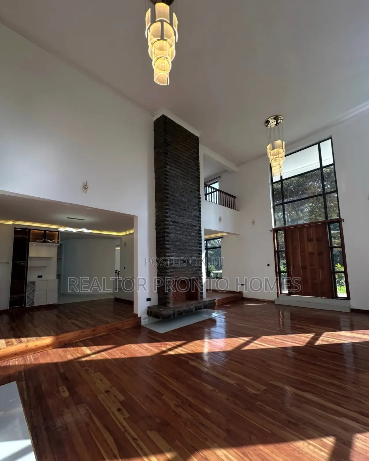 6bdrm Mansion in Karen, Hardy for sale