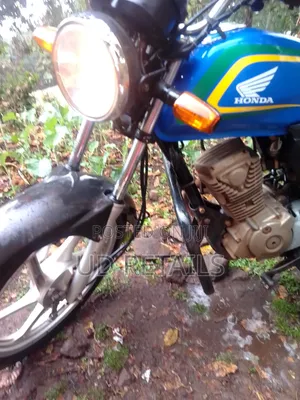 Honda CB 2020 Blue