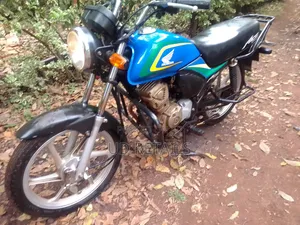 Honda CB 2020 Blue
