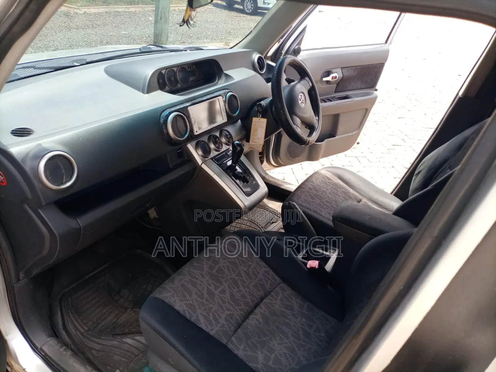 Toyota Corolla Rumion 2009 Silver