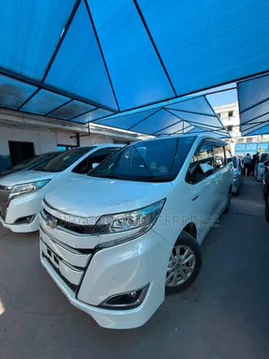 Toyota Noah 2019 White