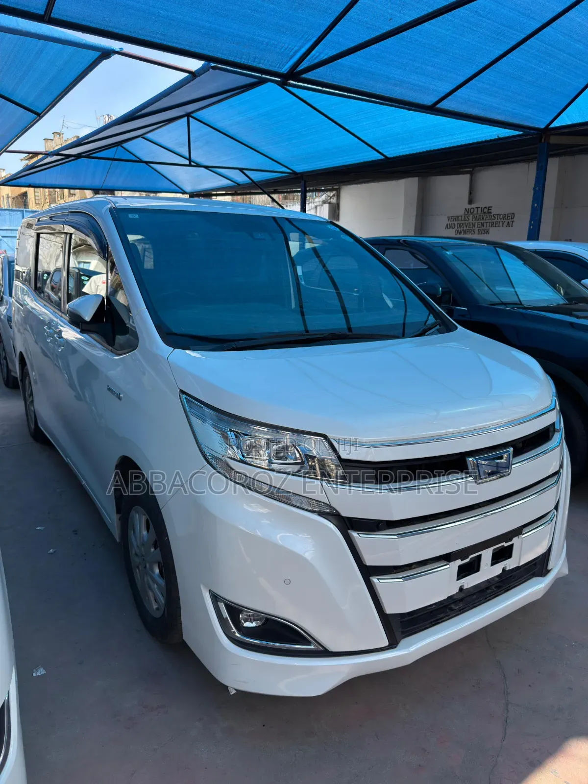 Toyota Noah 2019 White
