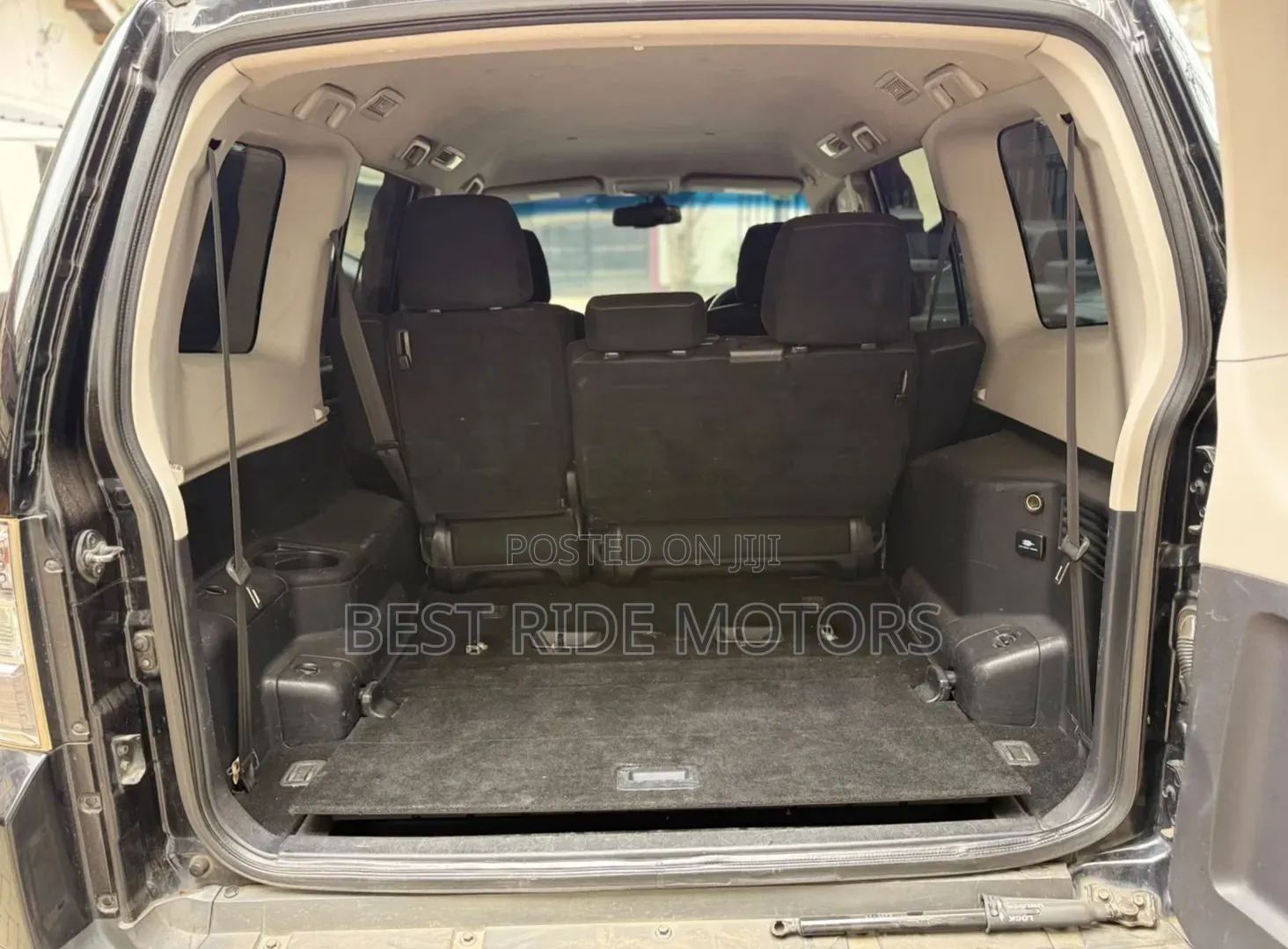 Mitsubishi Pajero 3.2 Di-D 2008 Black