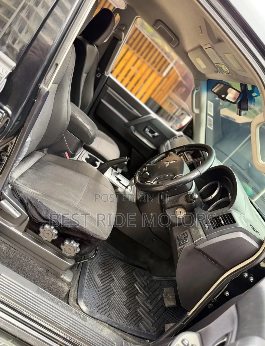Mitsubishi Pajero 3.2 Di-D 2008 Black